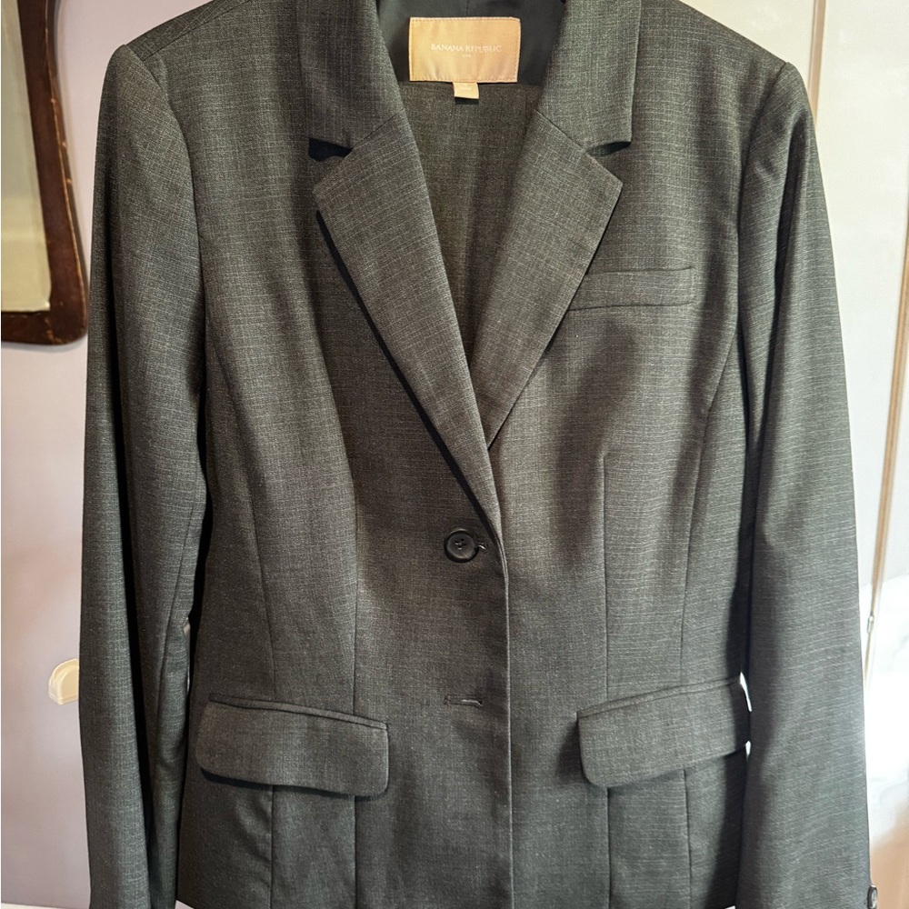 Banana Republic Women's Charcoal Suit